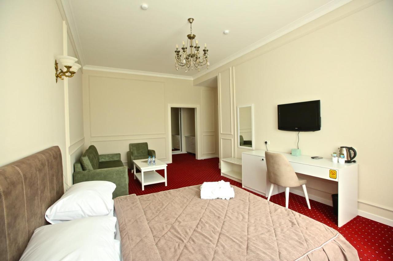 Miraj Hotel Baku Exteriör bild
